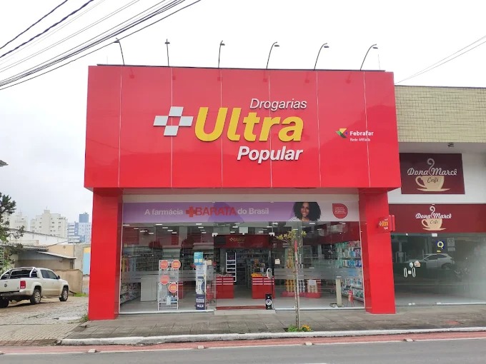 Fachada da Drogarias Ultra Popular em Jaraguá do Sul